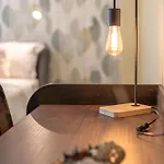 Cornelia Elegance House